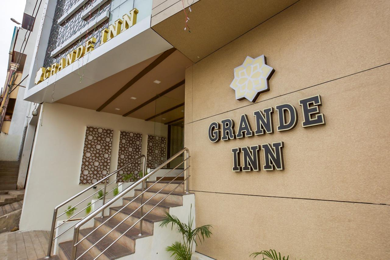 特里奇格兰德酒店 Tiruchirappalli 外观 照片